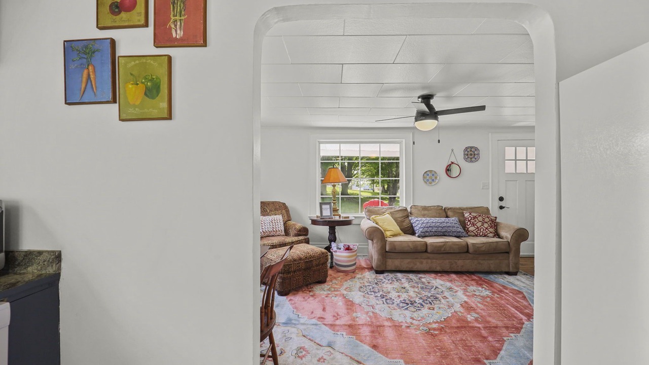 Photo of Livingroom in Jefferson