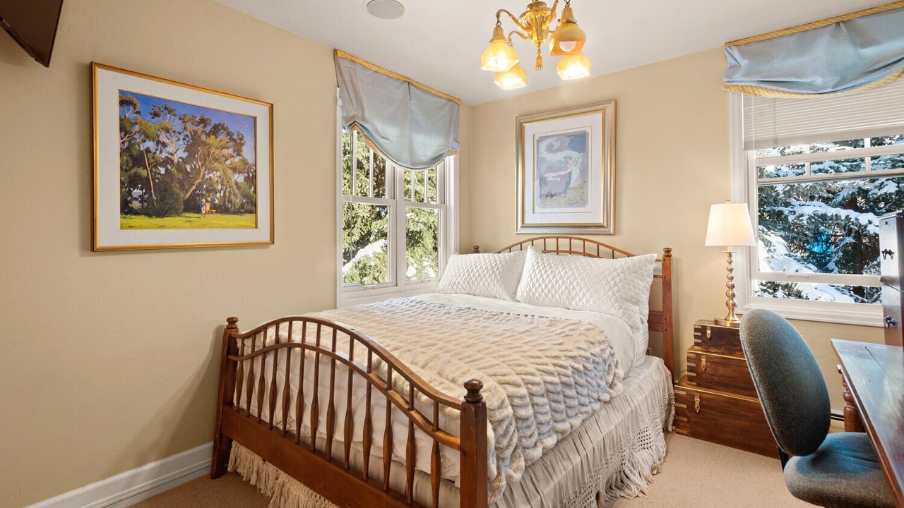 Photo of Bedroom in West End