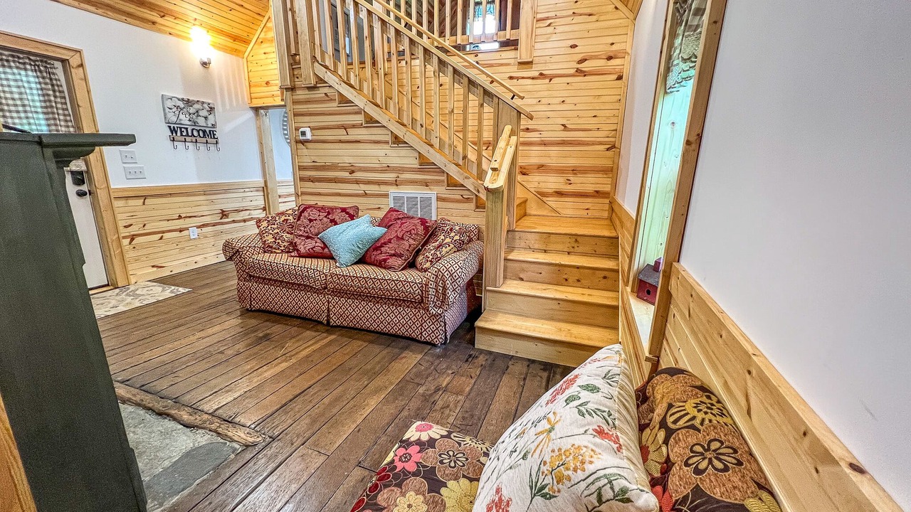 Photo of Livingroom in Jefferson