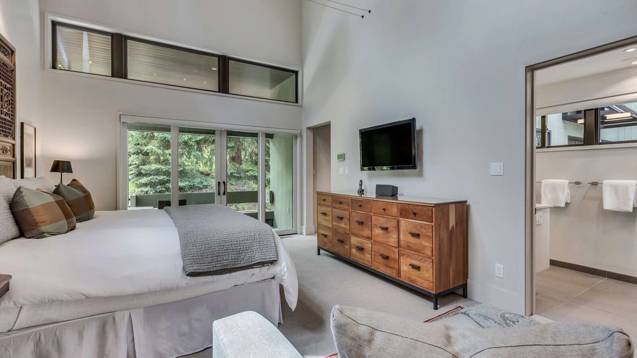 Photo of Bedroom in Snowmass Village