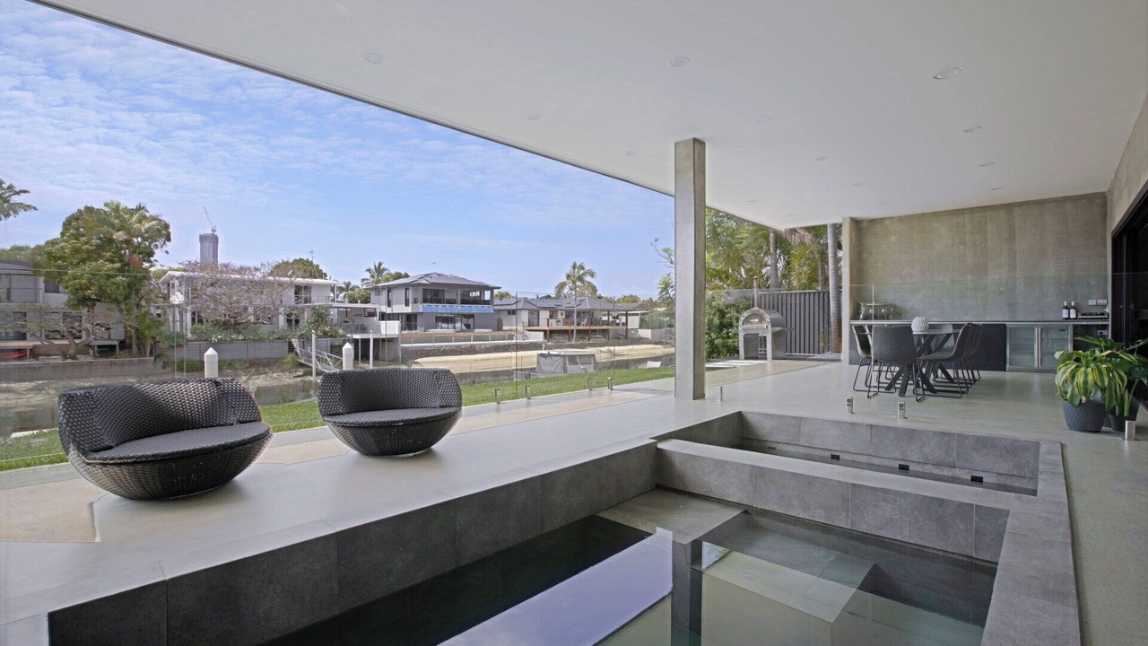 Photo of Outdoor in Broadbeach Waters