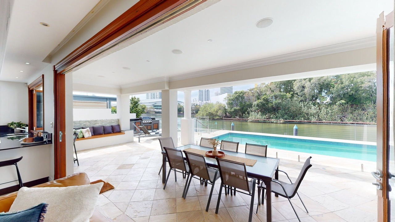 Photo of Outdoor in Broadbeach Waters
