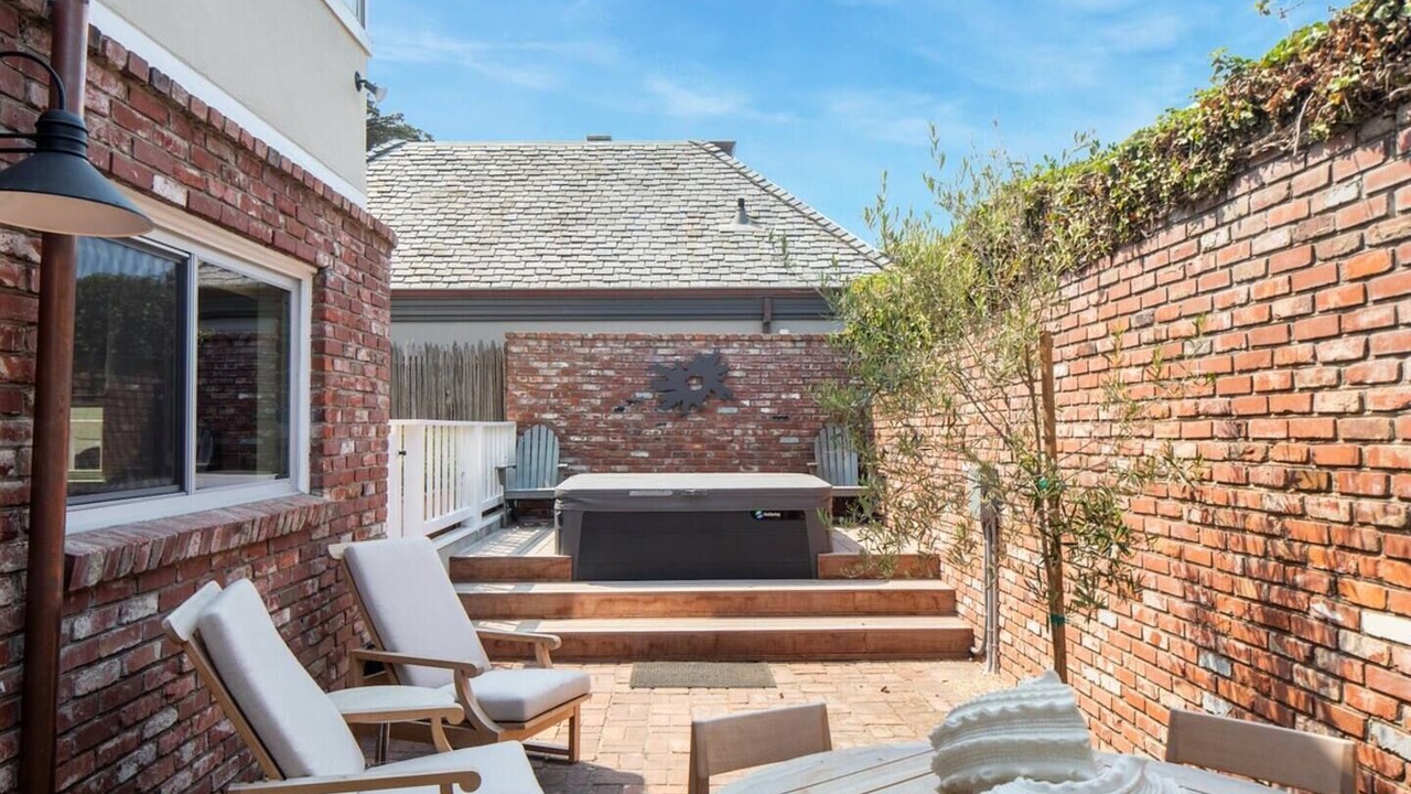 Photo of Outdoor in Golden Rectangle
