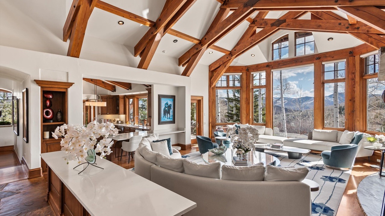 Photo of Livingroom in Snowmass Village
