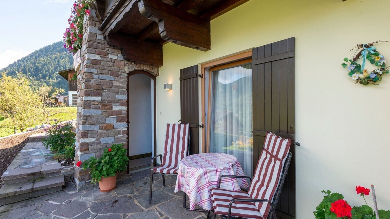 Photo of Patio Balcony in Itter