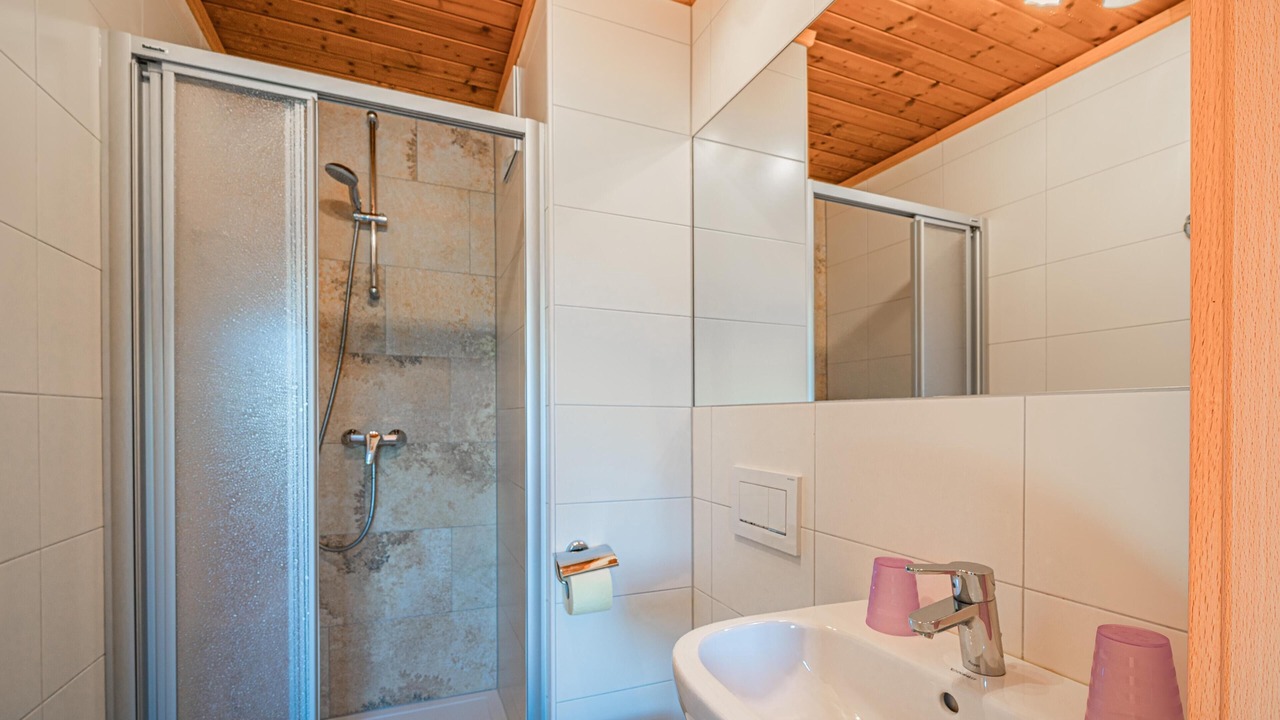 Photo of Bathroom in Schonbach