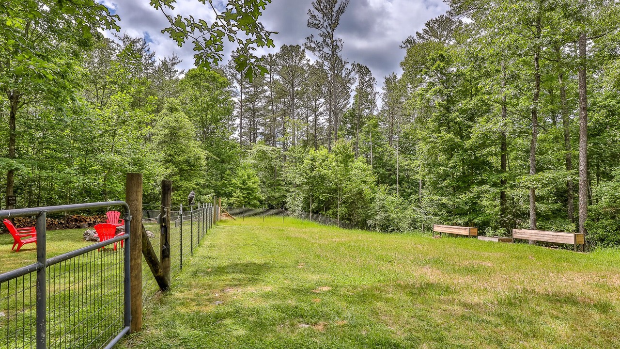 Photo of Others in Ellijay