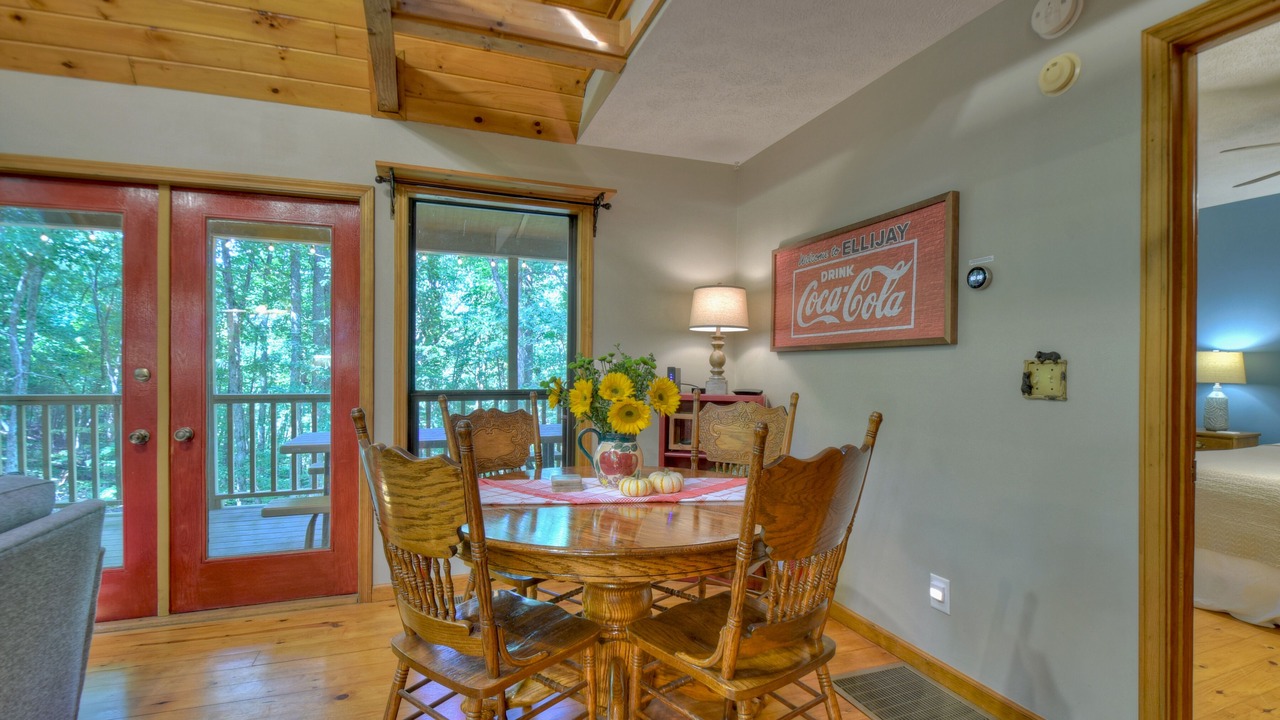 Photo of Outdoor in Walnut Mountain