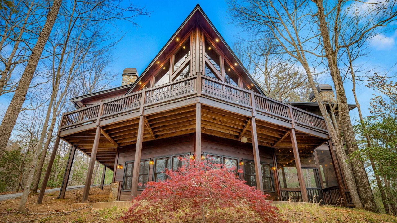 Photo of Outdoor in Foxfire Estates