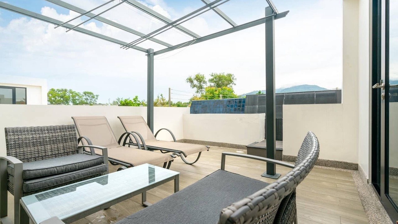 Photo of Patio Balcony in Laguna