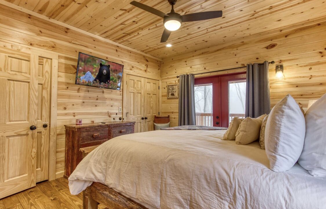 Photo of Bedroom in Chalet Village North