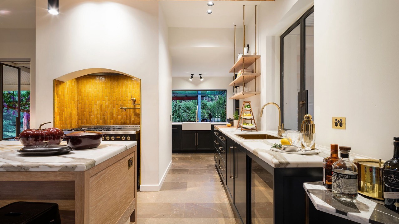 Photo of Kitchen in Goonengerry