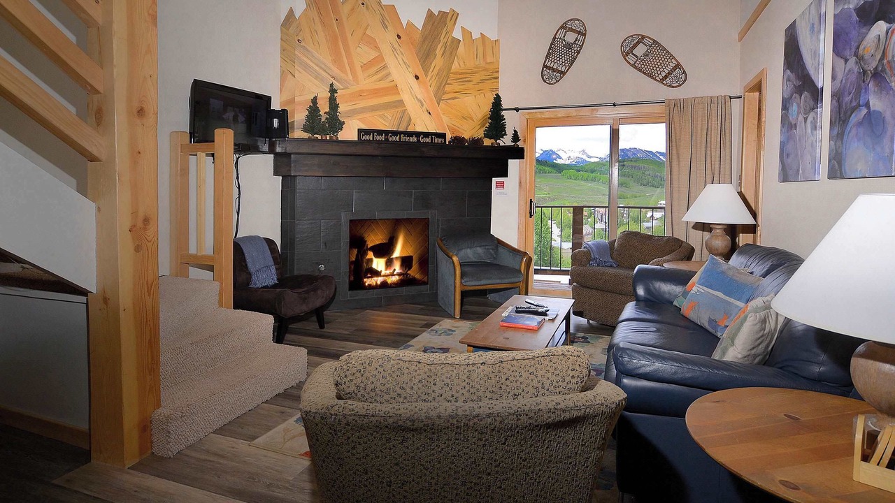 Photo of Livingroom in Mount Crested Butte
