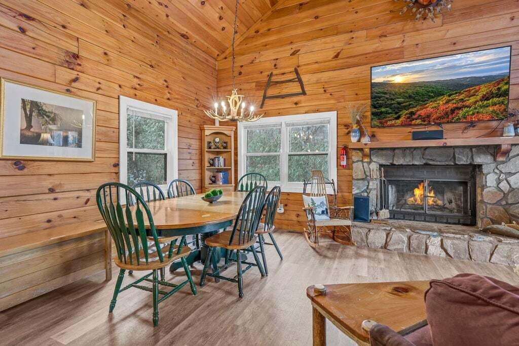 Photo of Others in Blowing Rock