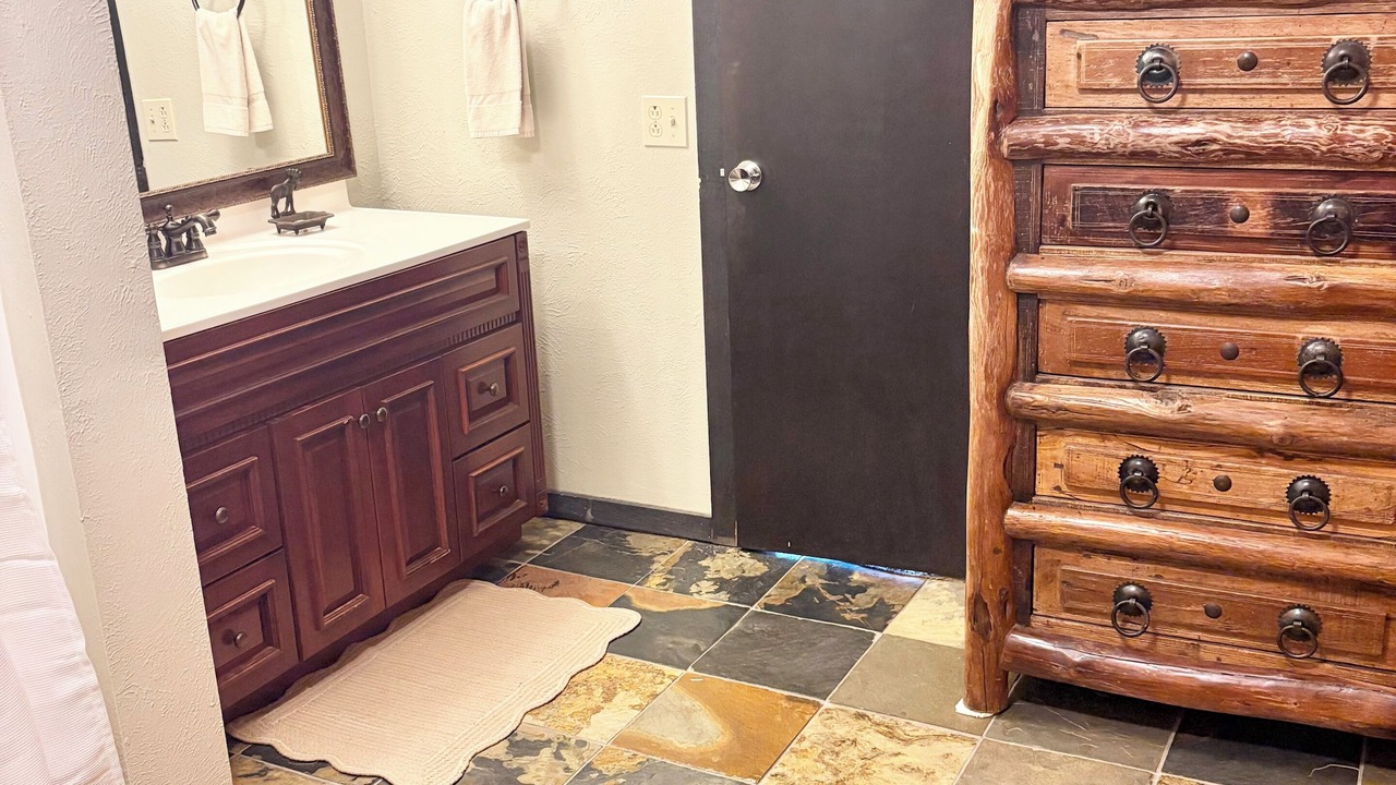 Photo of Bathroom in Mount Crested Butte