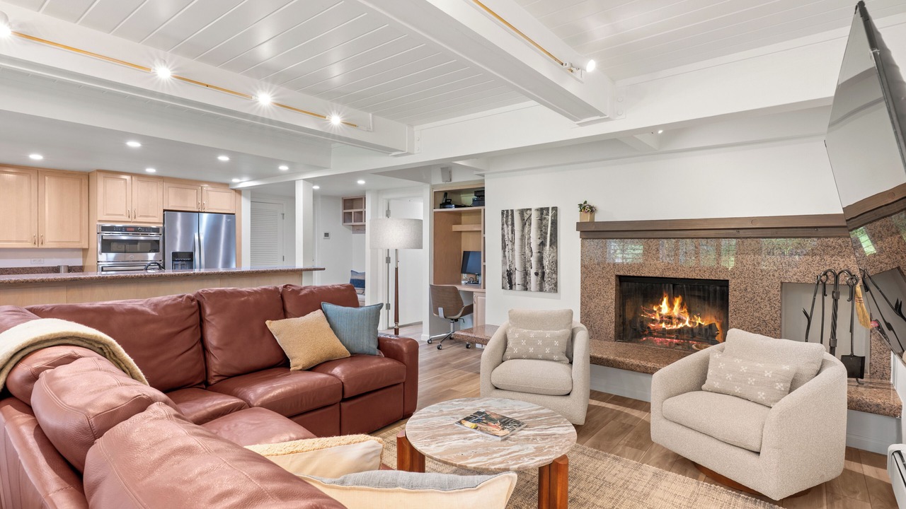 Photo of Livingroom in Aspen