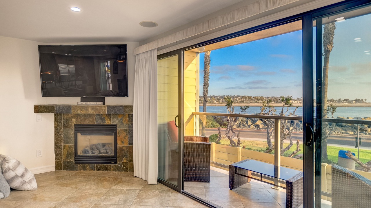 Photo of Bedroom in South Mission Beach