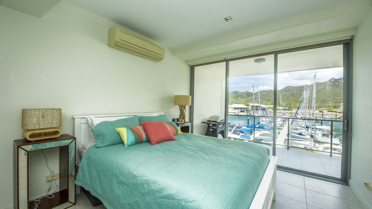 Photo of Bedroom in Nelly Bay