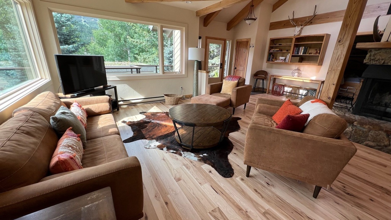 Photo of Livingroom in Snowmass Village