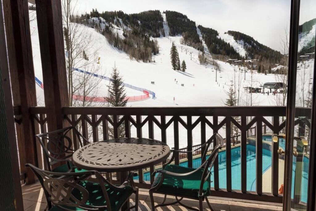 Photo of Others in Aspen