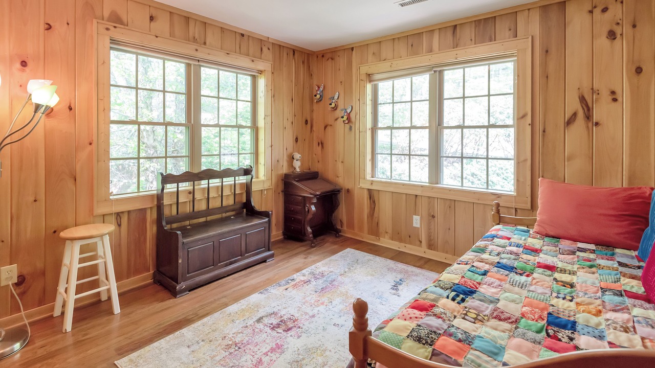Photo of Bedroom in Jefferson