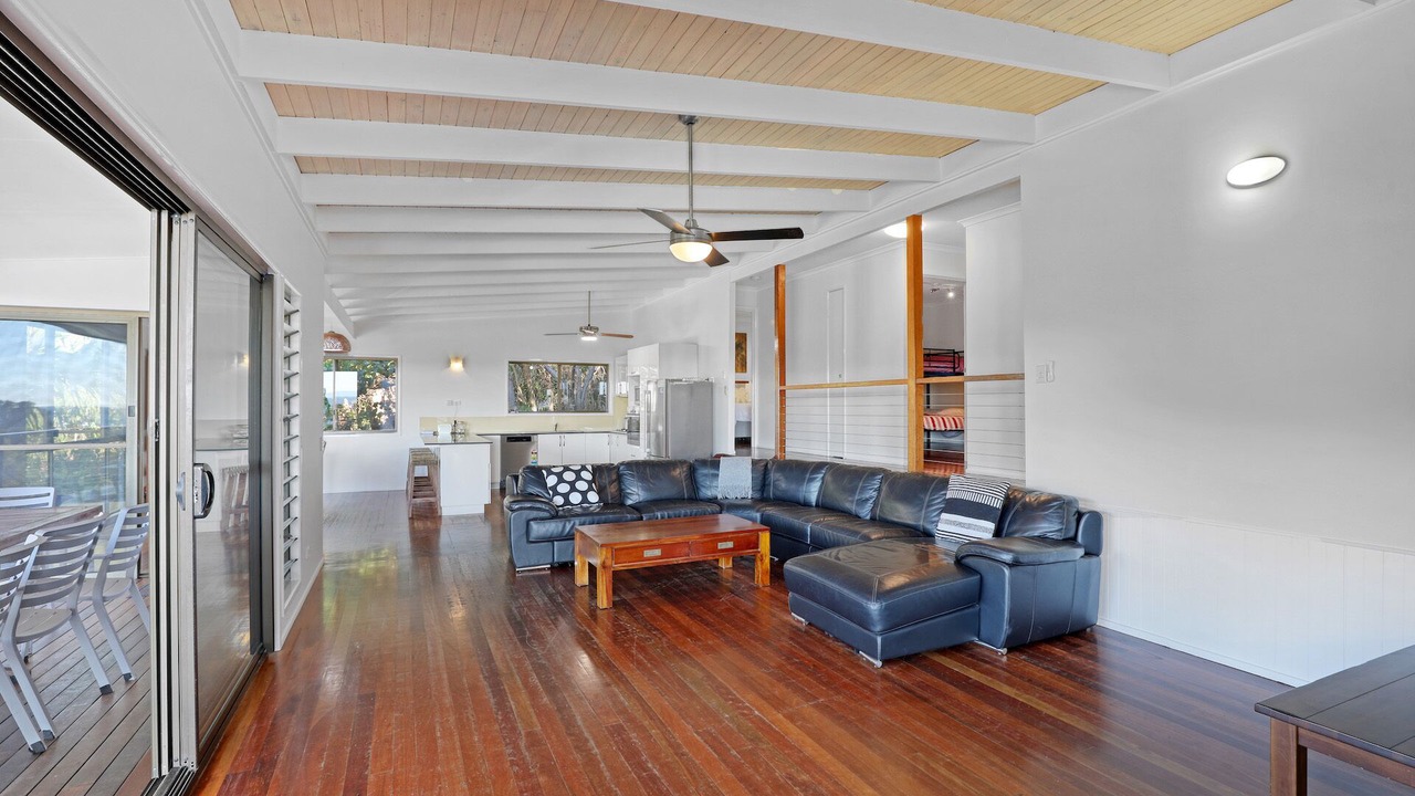 Photo of Livingroom in Point Lookout