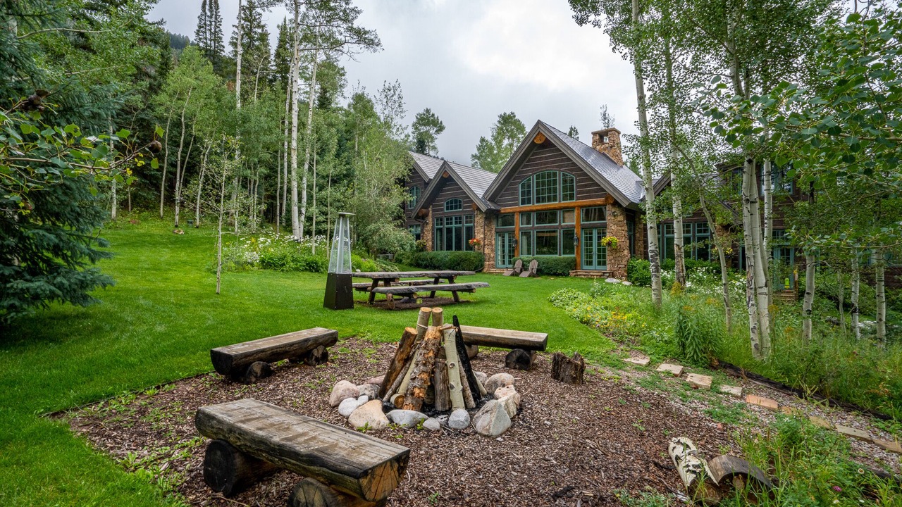 Photo of Others in Aspen