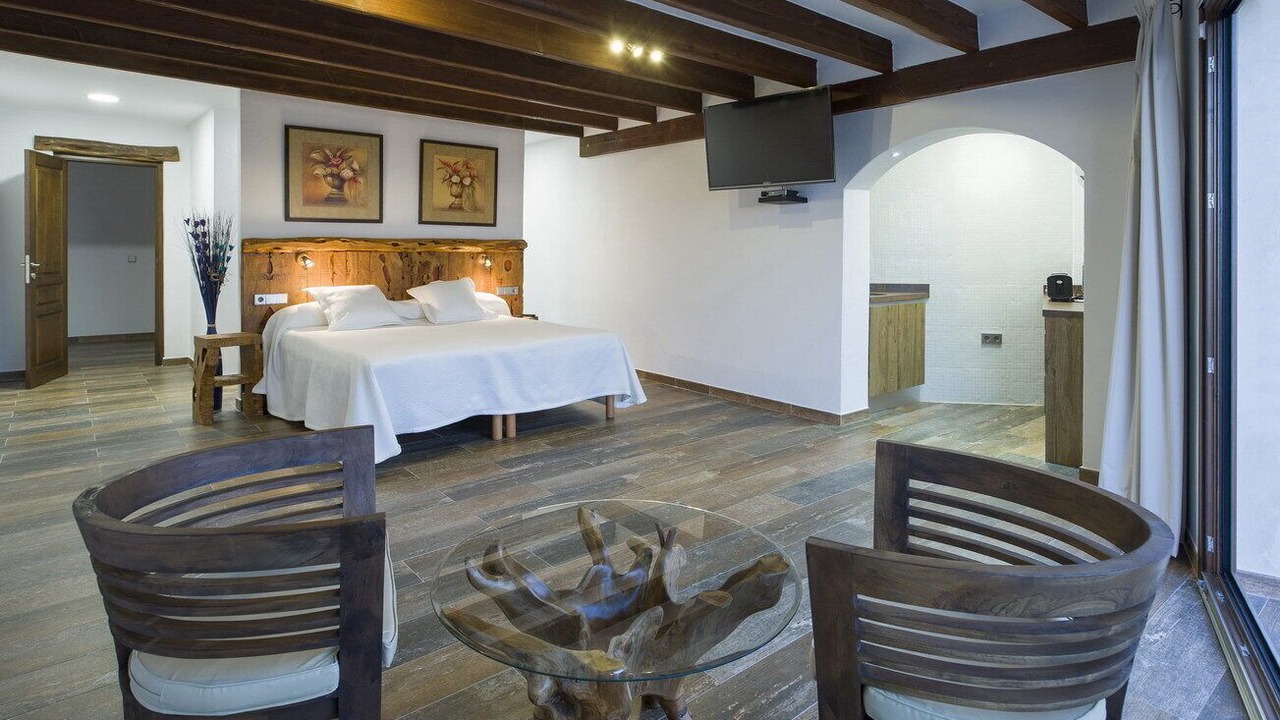 Photo of Bedroom in West End