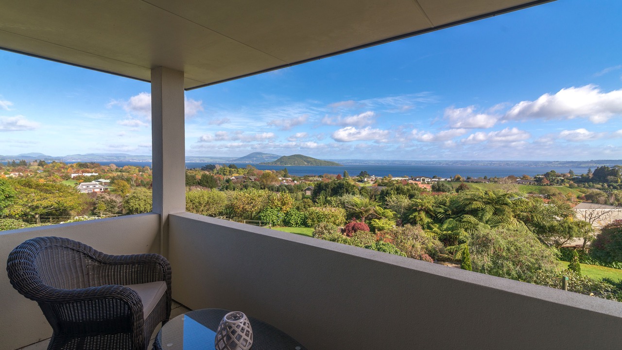 Photo of Patio Balcony in Tikitere