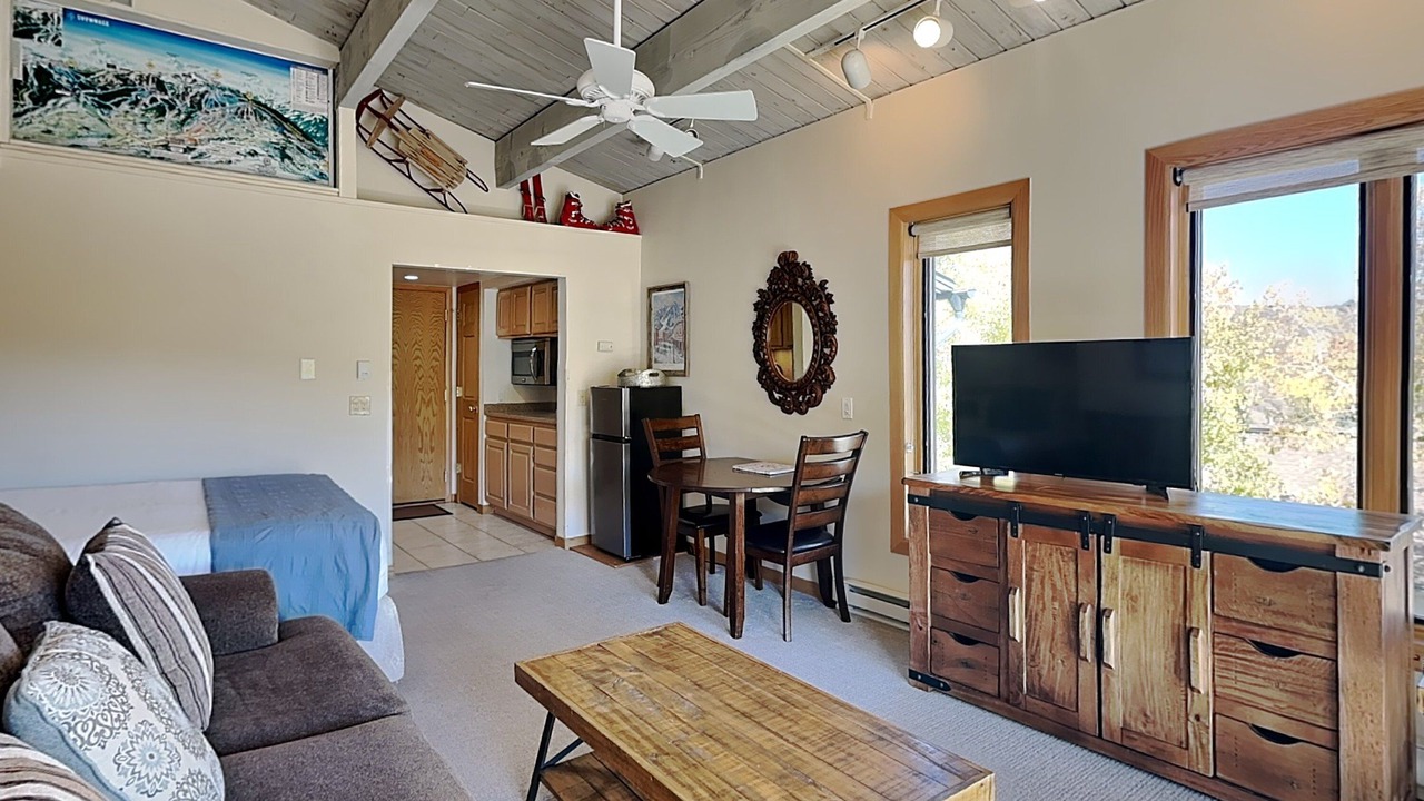 Photo of Livingroom in Snowmass Village