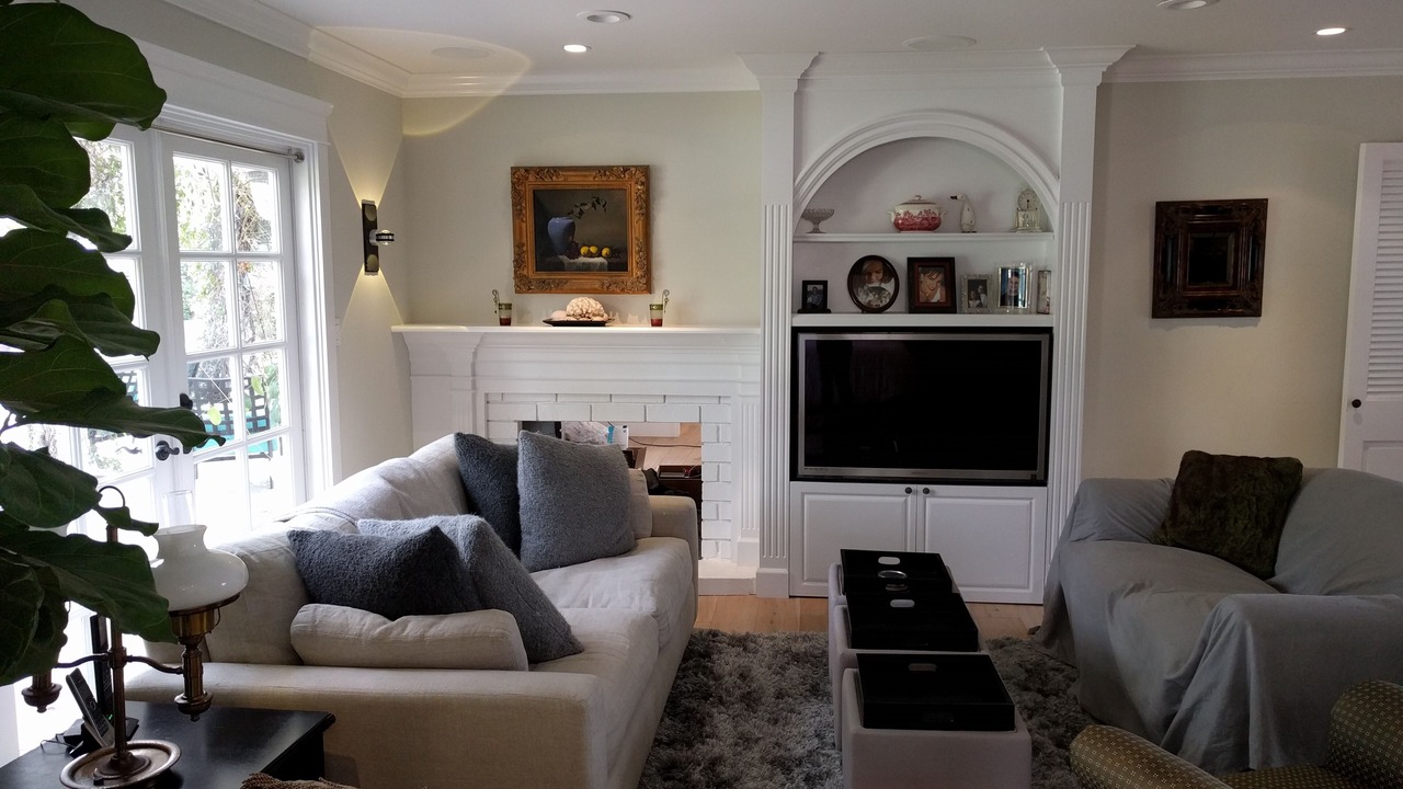 Photo of Livingroom in North Tustin