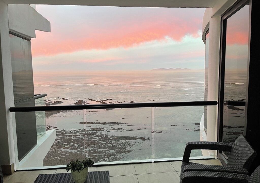 Photo of Outdoor in Strand