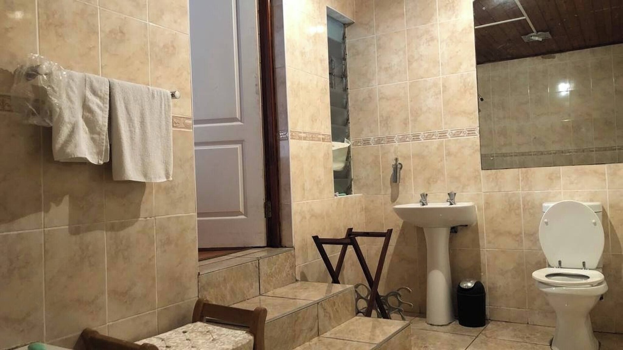 Photo of Bathroom in Beacon Bay