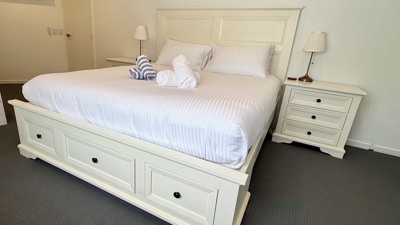 Photo of Bedroom in Mermaid Waters