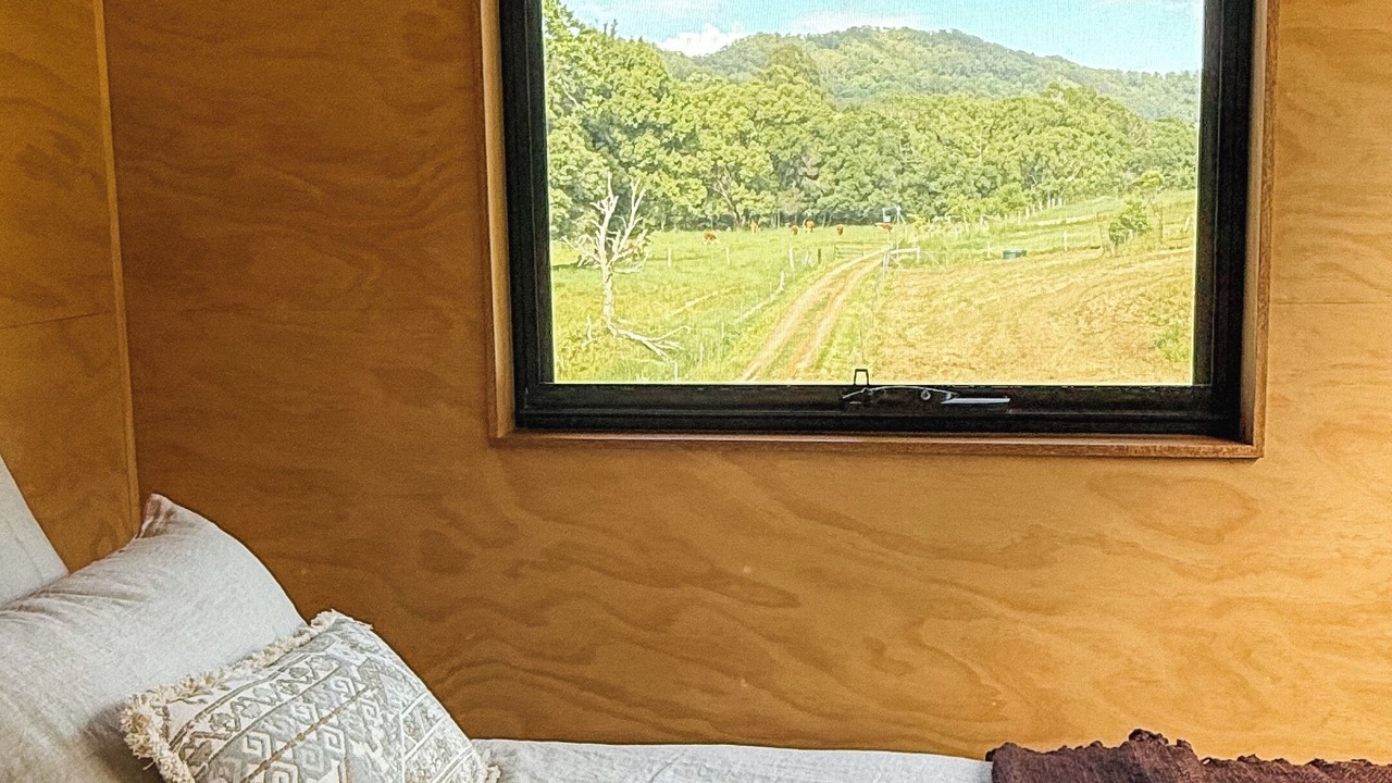 Photo of Bedroom in Middle Pocket