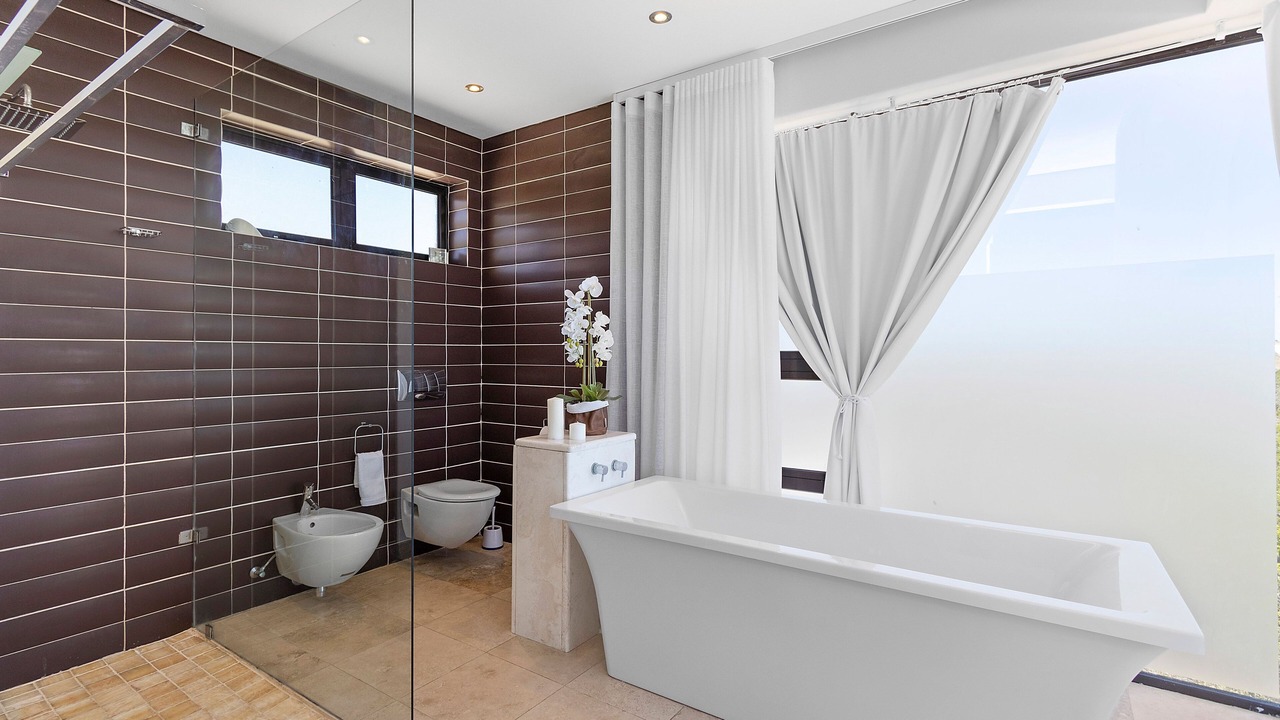 Photo of Bathroom in Elgin