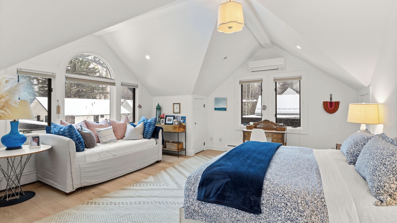 Photo of Bedroom in West End