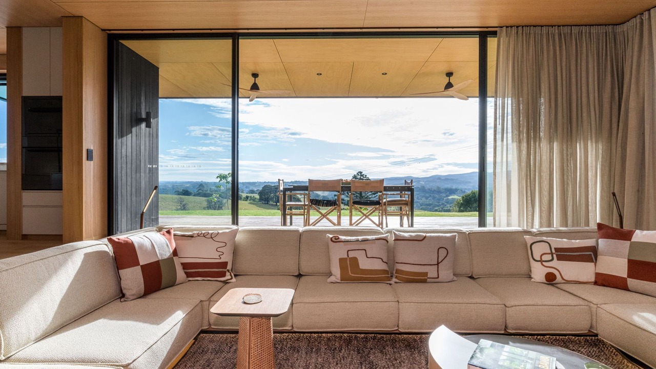 Photo of Livingroom in Eureka