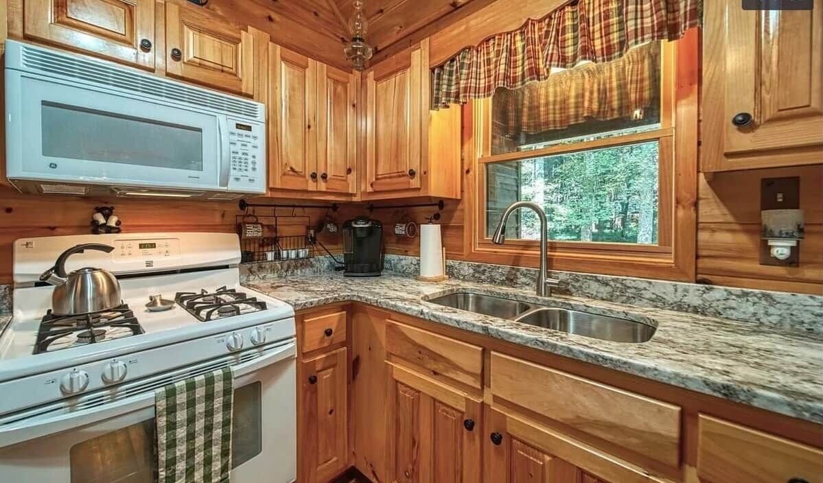 Photo of Kitchen in Walnut Mountain