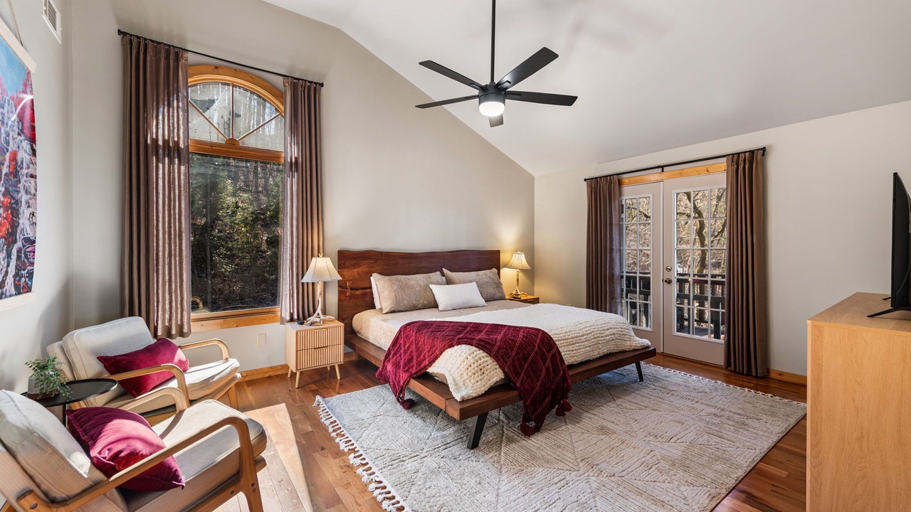 Photo of Bedroom in Ellijay