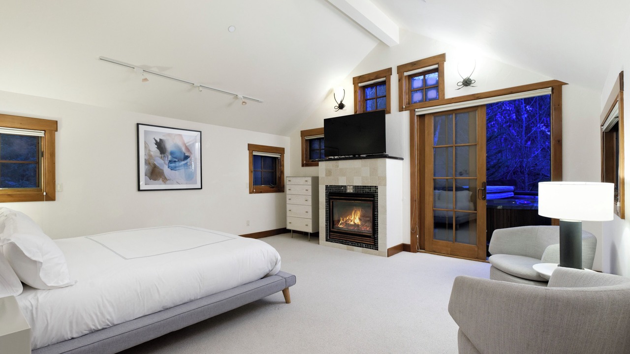 Photo of Bedroom in Aspen