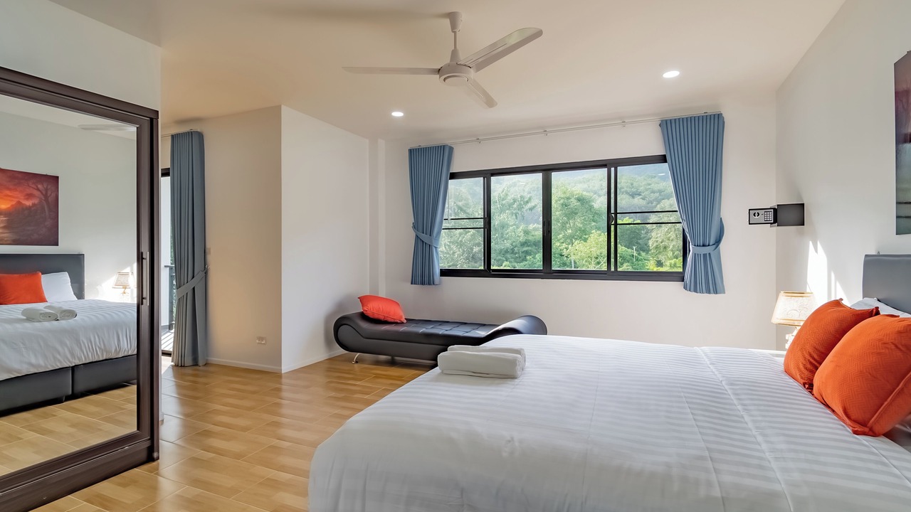 Photo of Bedroom in Chalong