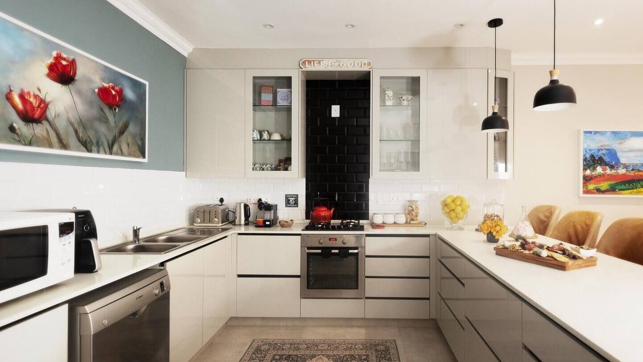 Photo of Kitchen in Brenton-on-Sea