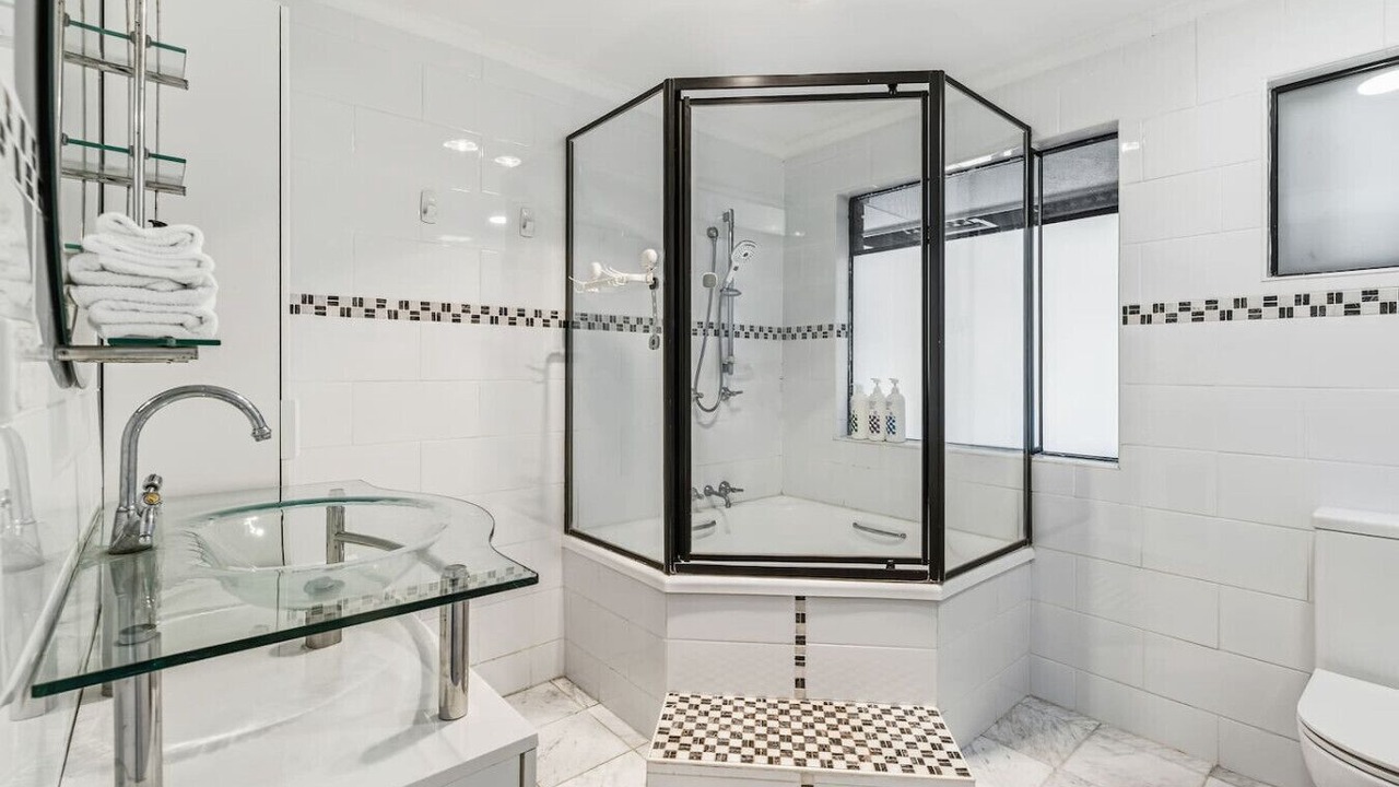 Photo of Bathroom in Rochedale South