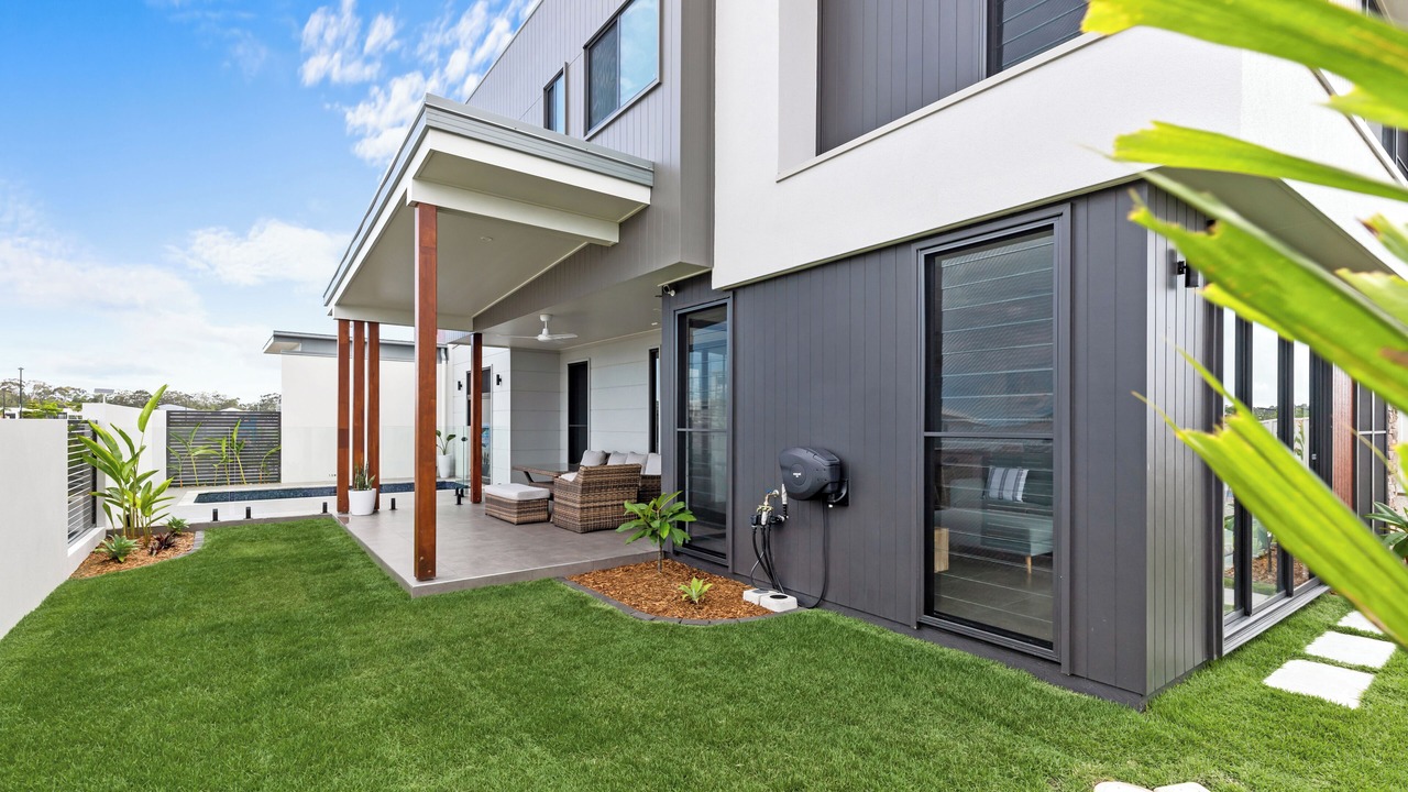 Photo of Outdoor in Pelican Waters