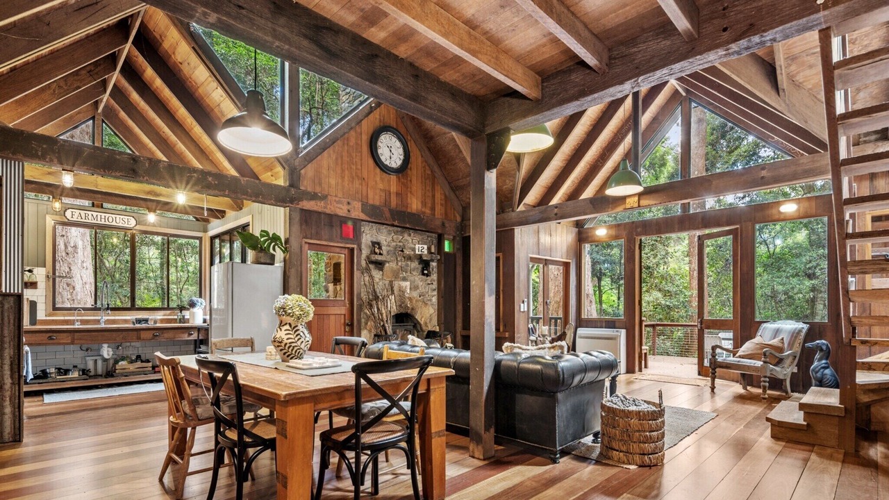 Photo of Livingroom in Springbrook