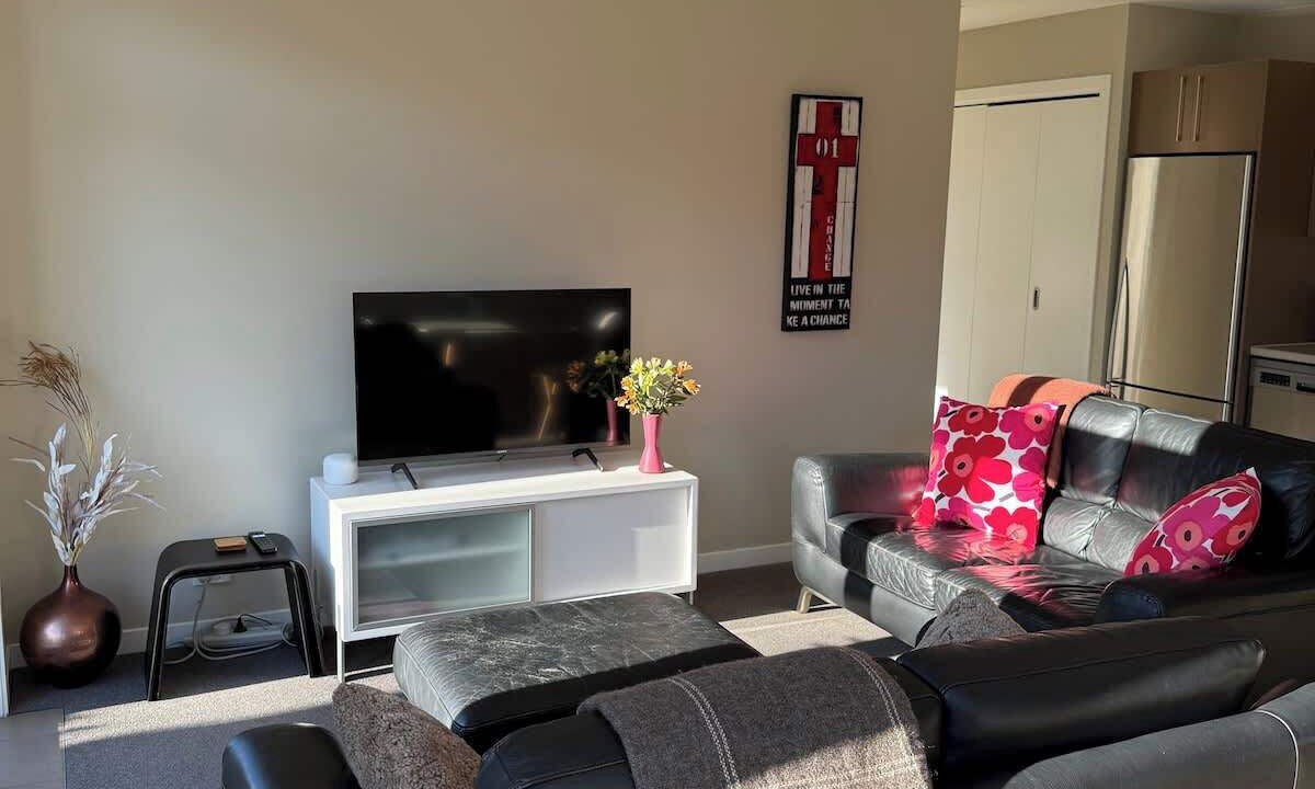 Photo of Livingroom in Kelvin Heights