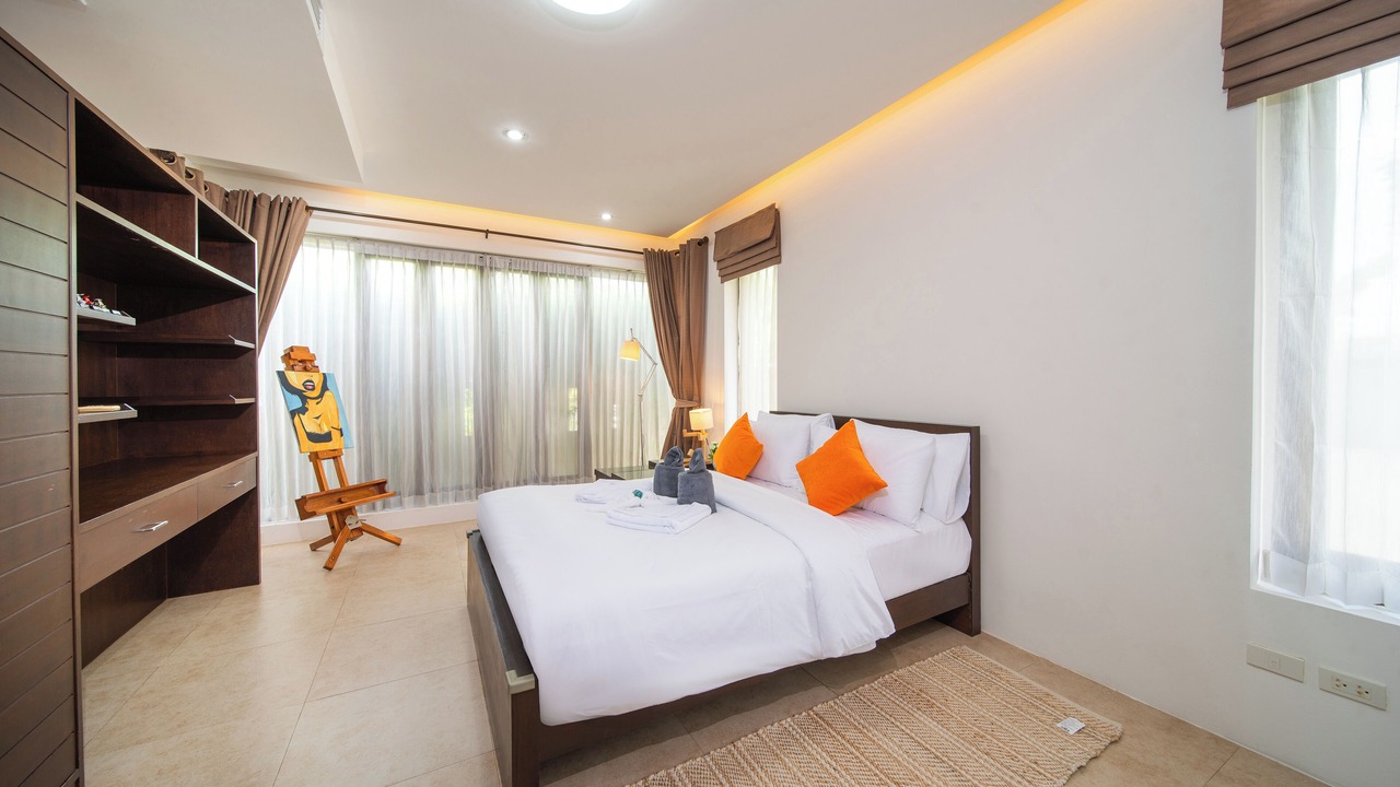Photo of Bedroom in Chalong
