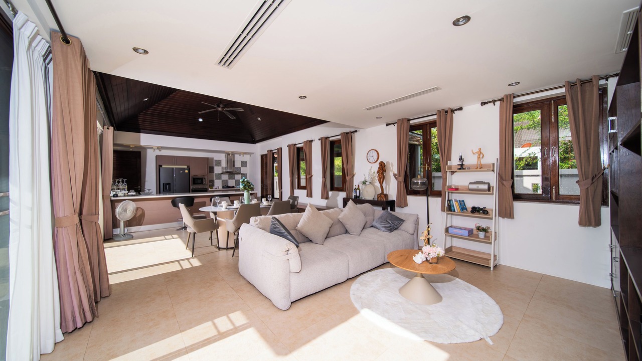Photo of Livingroom in Chalong