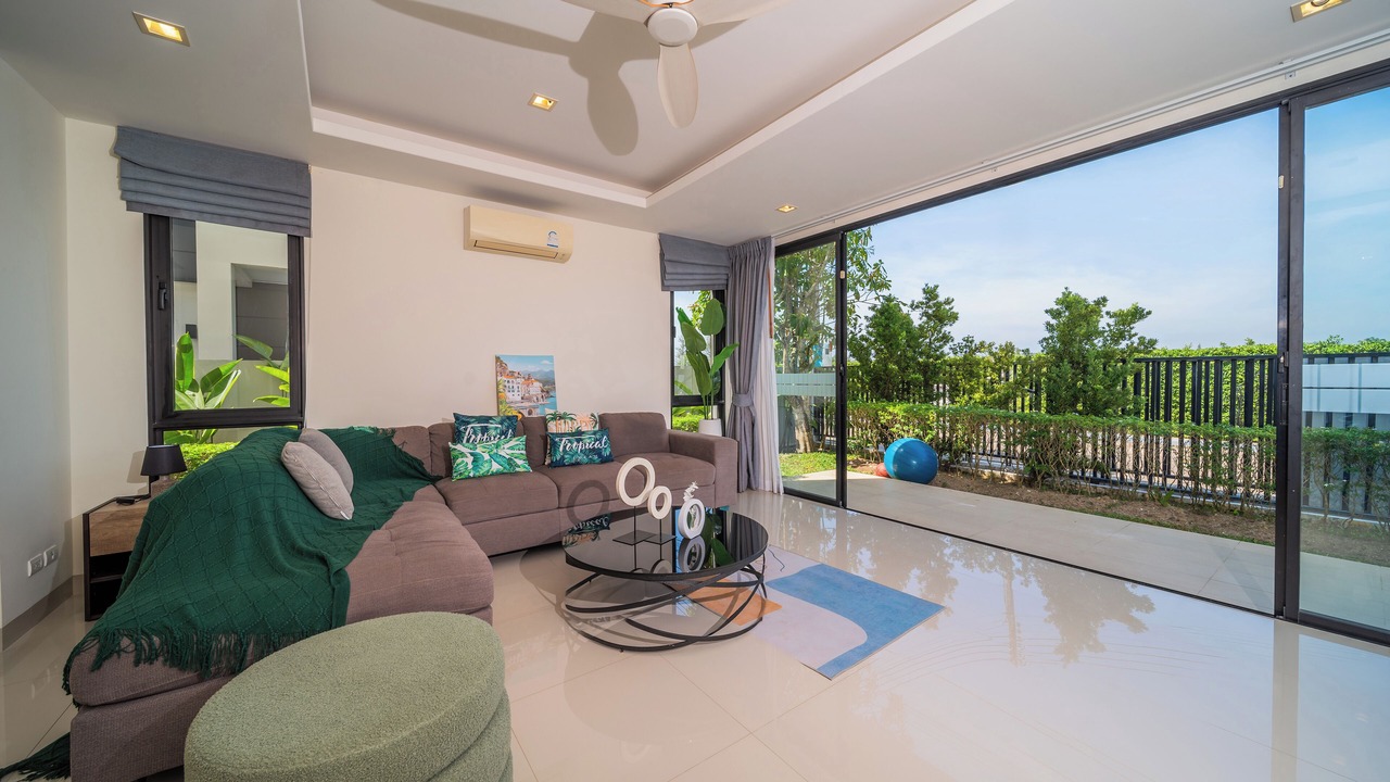 Photo of Livingroom in Laguna